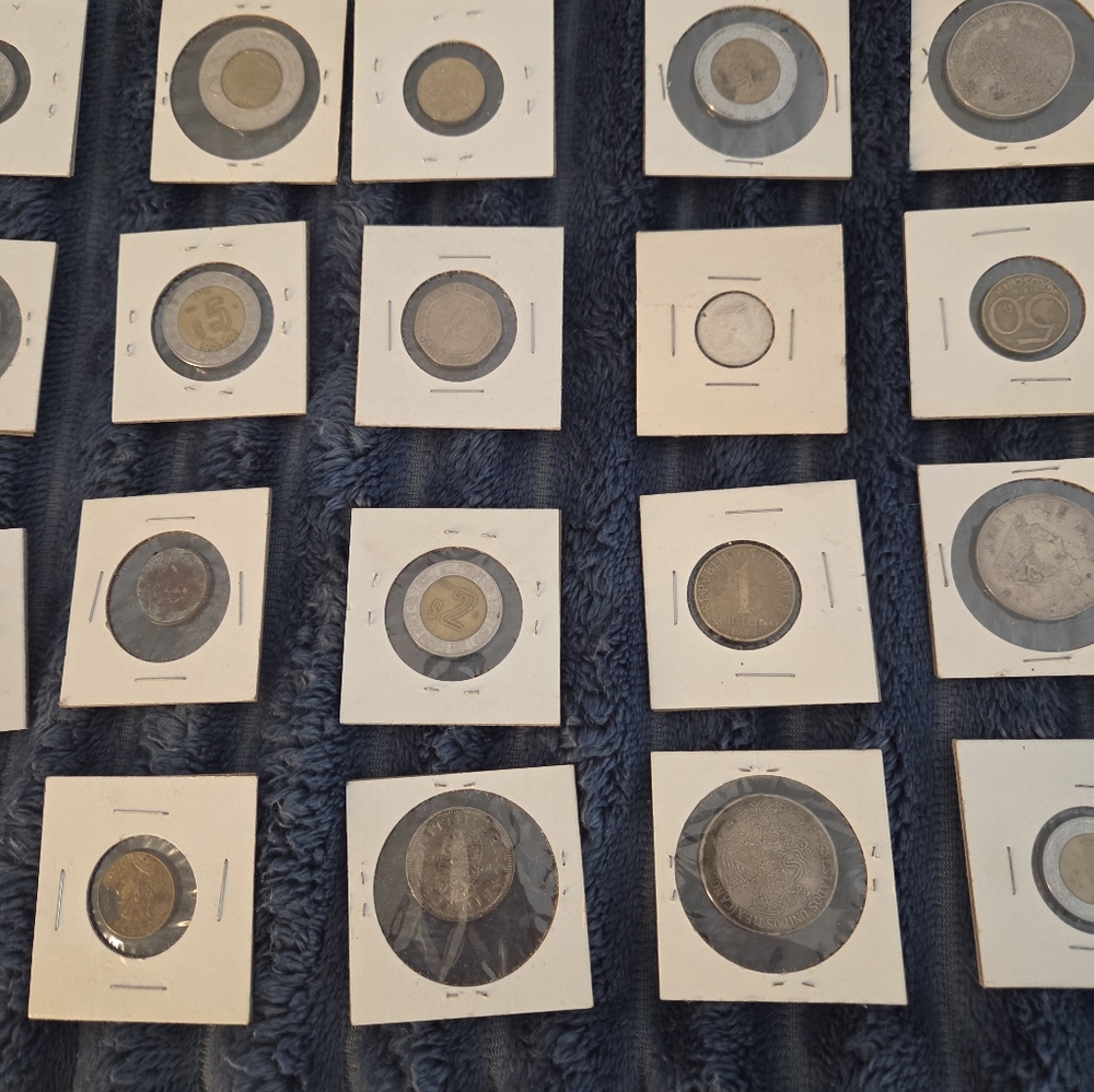 Assorted World Coin Collection Many Errors And Proofs 48 Coins - Picture 4 of 16